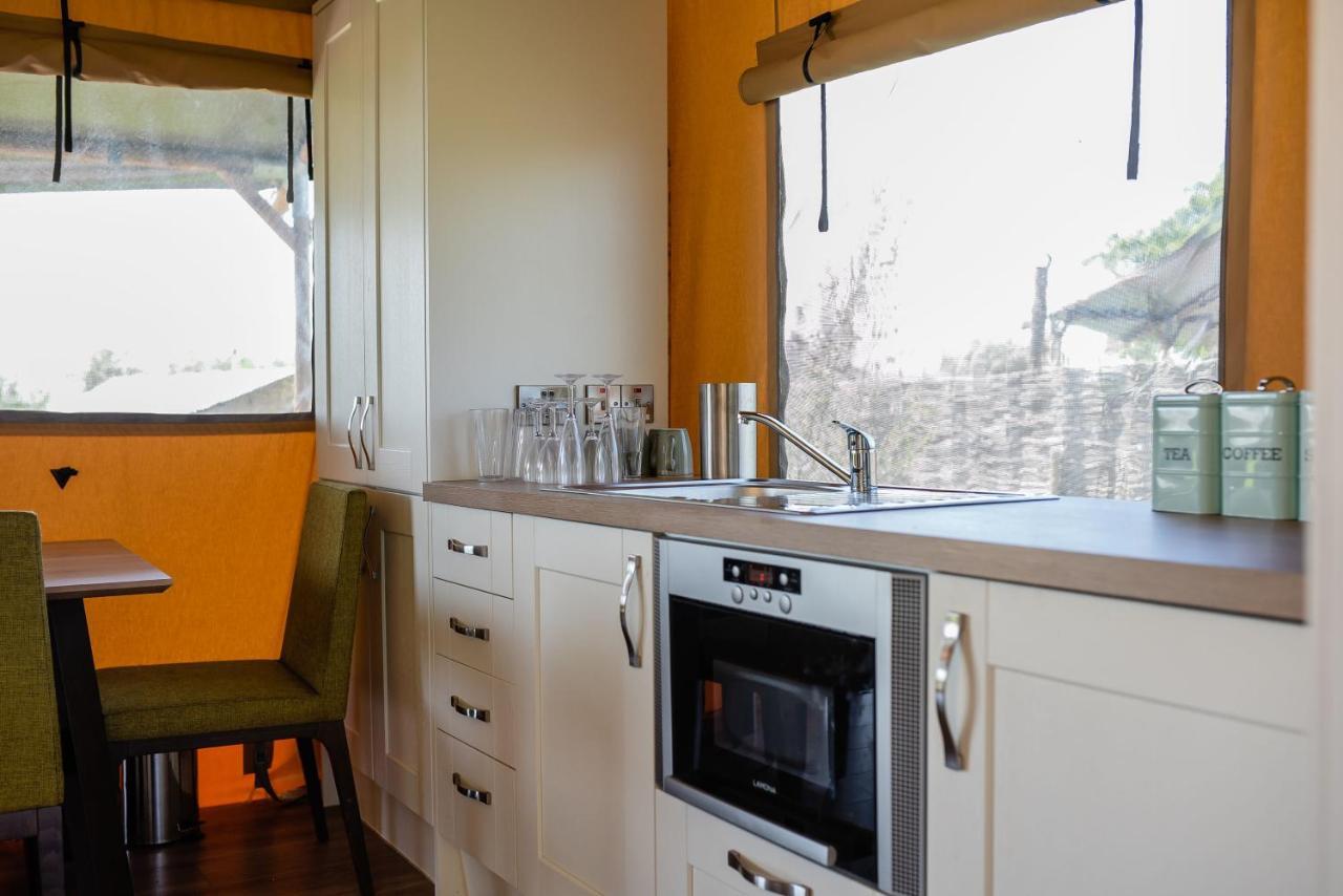 Hencote Vineyard Glamping Village Shrewsbury Buitenkant foto