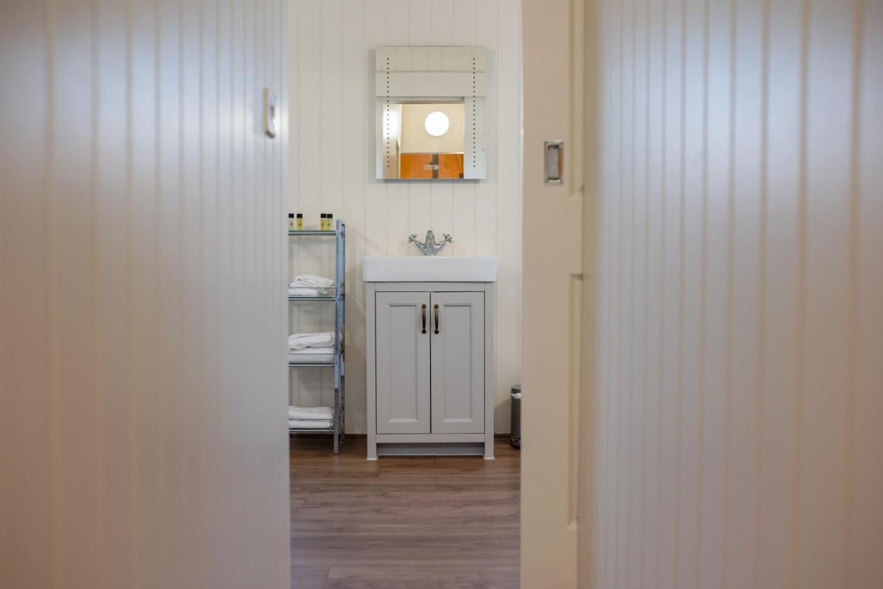 Hencote Vineyard Glamping Village Shrewsbury Buitenkant foto